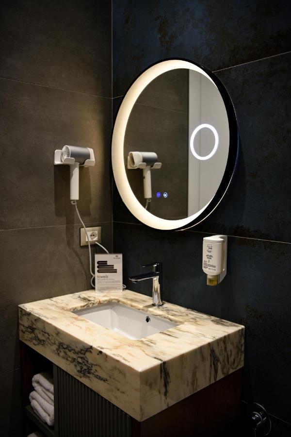 The Wilson Tirana Hotel Luaran gambar