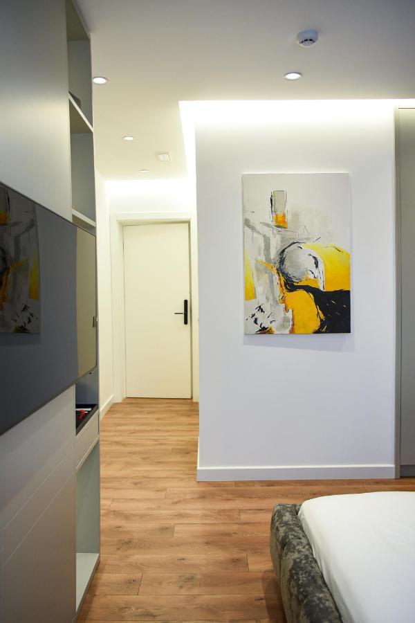 The Wilson Tirana Hotel Luaran gambar